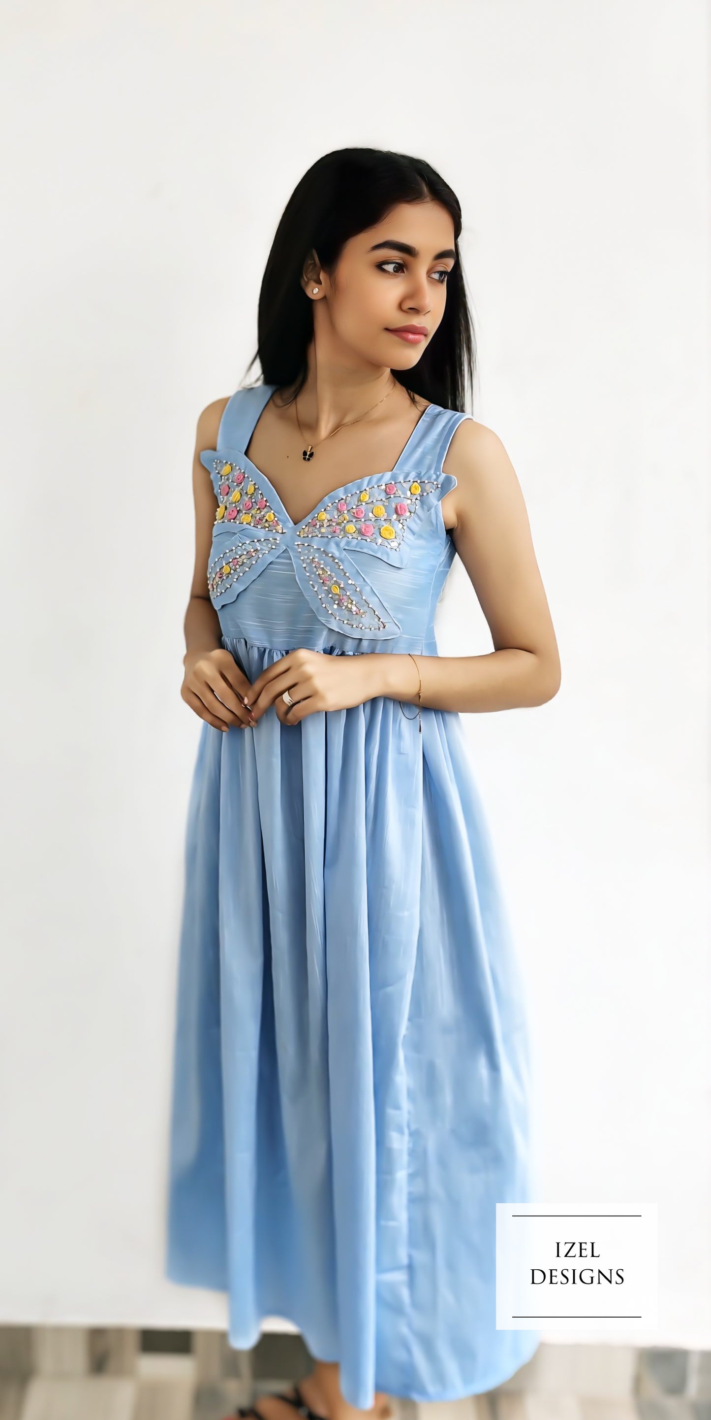 Hand embroidery gathered maxi dress