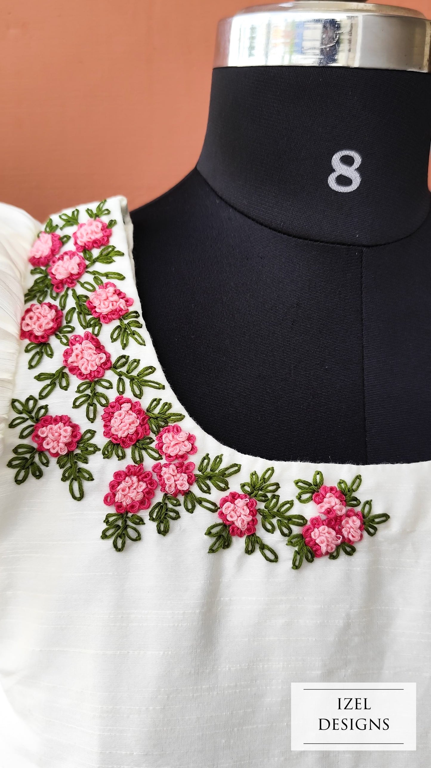 Hand embroidery gathered maxi dress