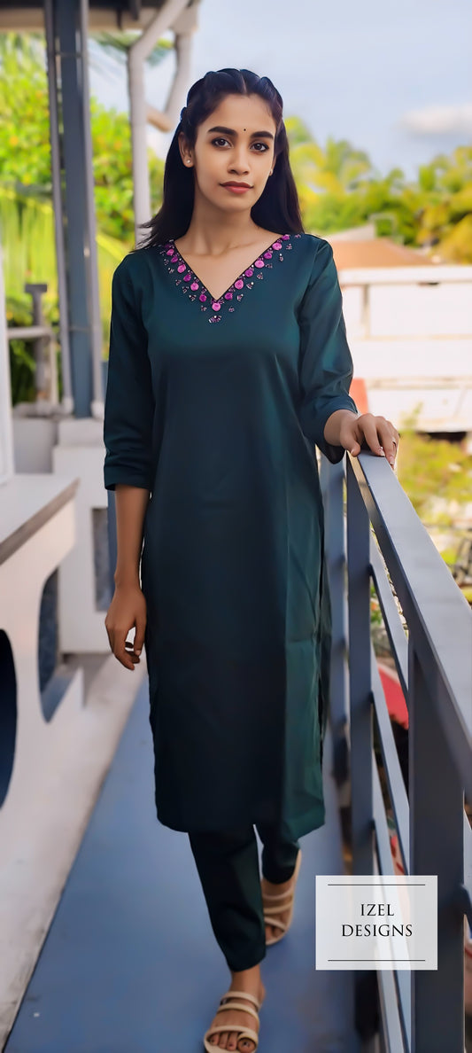 Hand embroidery slited top & pencil fit bottom