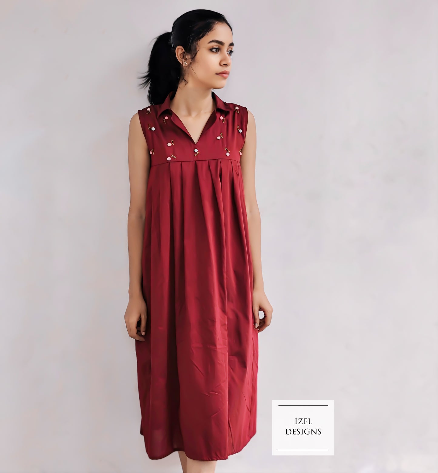 Hand embroidery  pleated midi dress