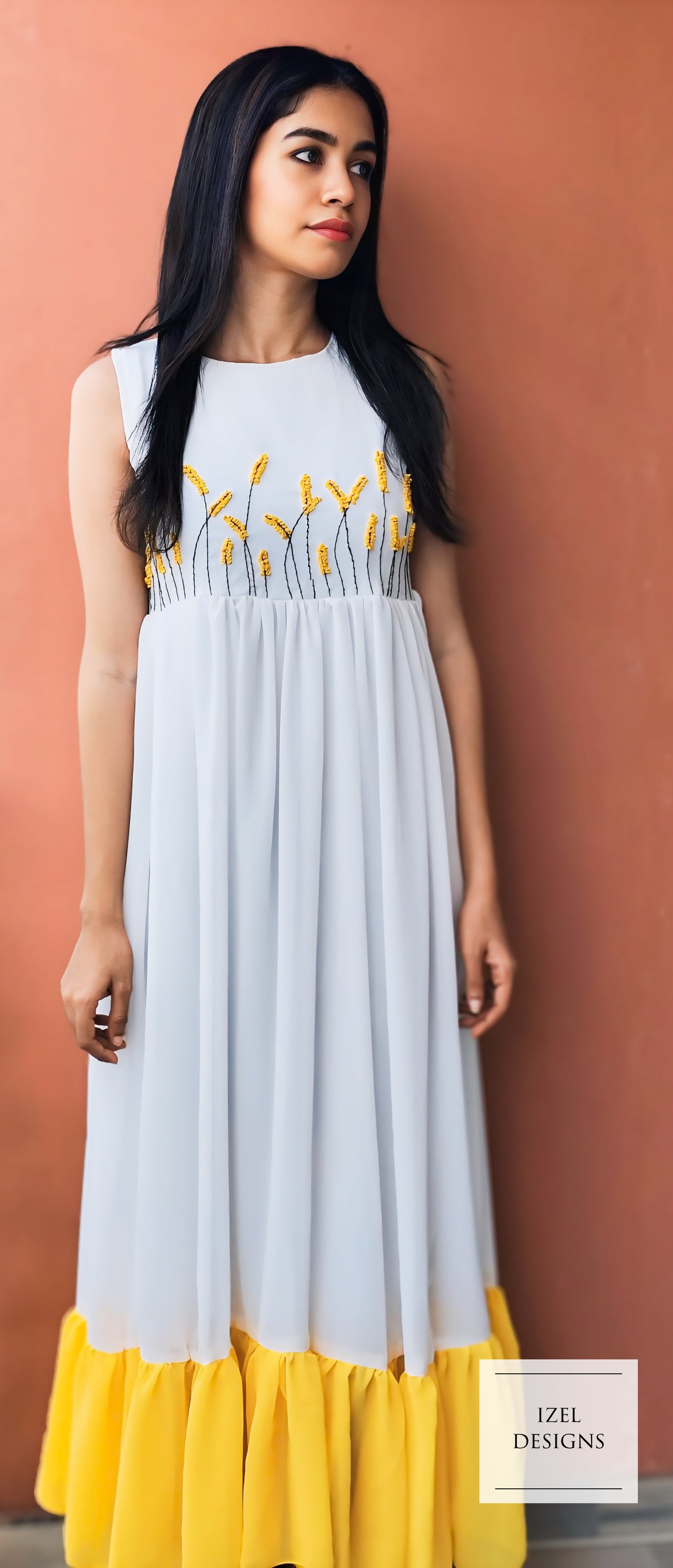 Hand embroidery gathered maxi dress