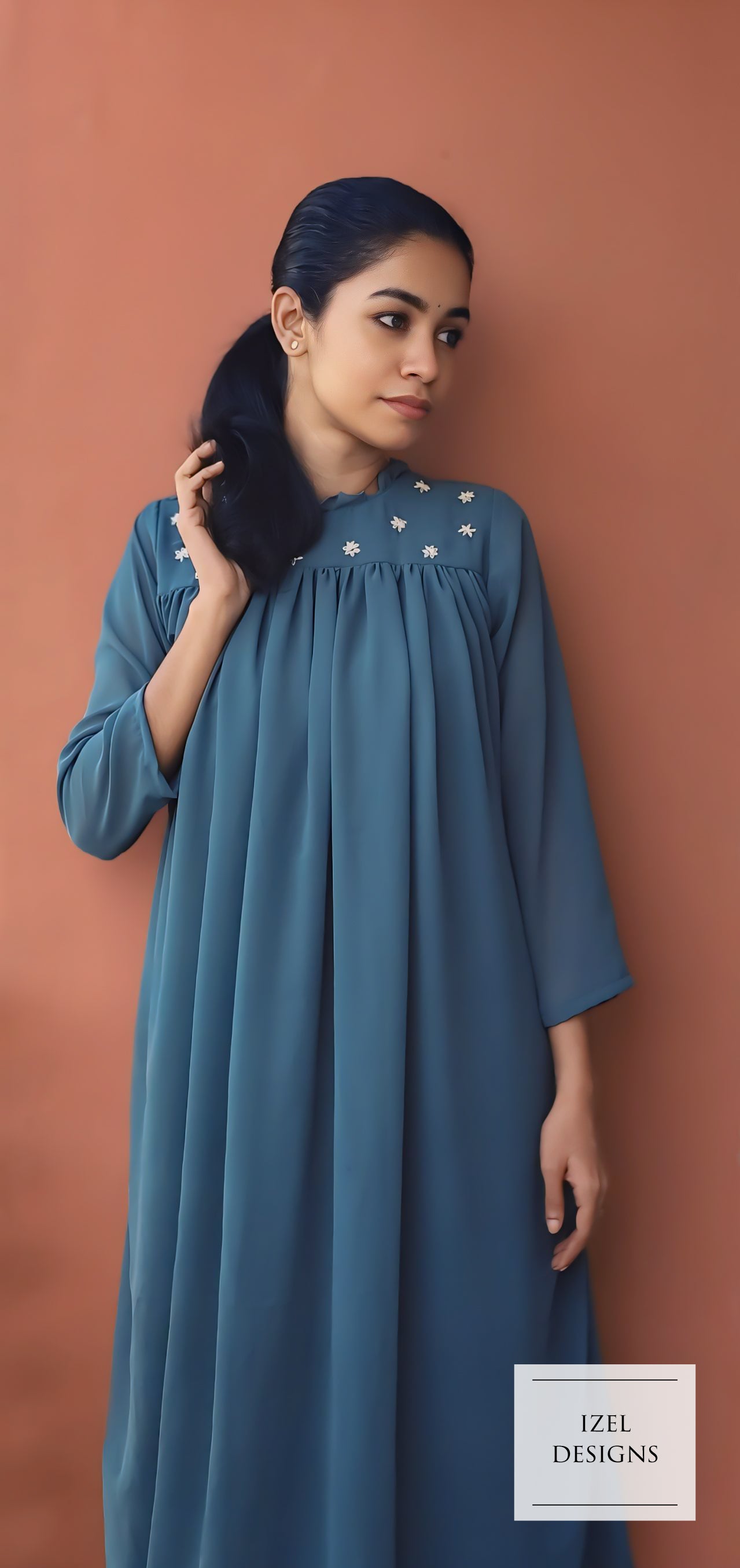 Hand embroidery gathered maxi dress