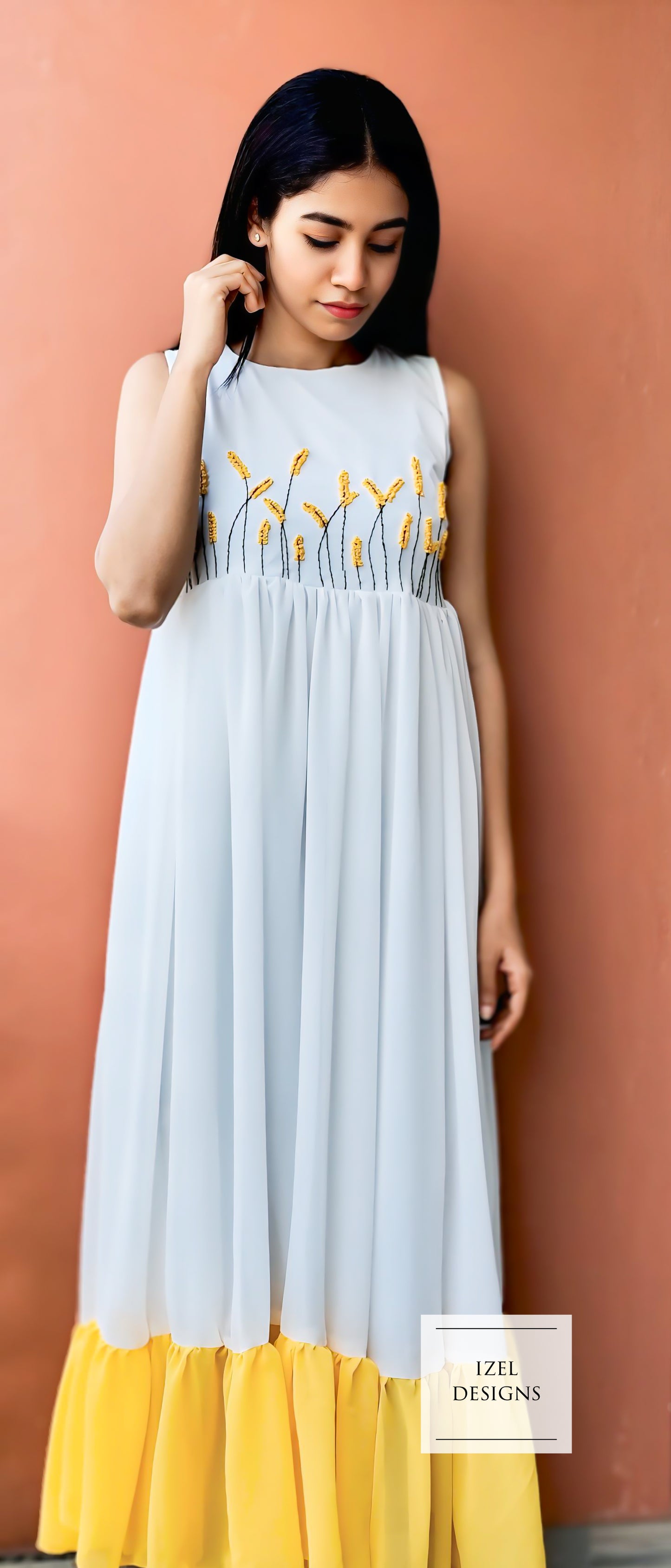Hand embroidery gathered maxi dress