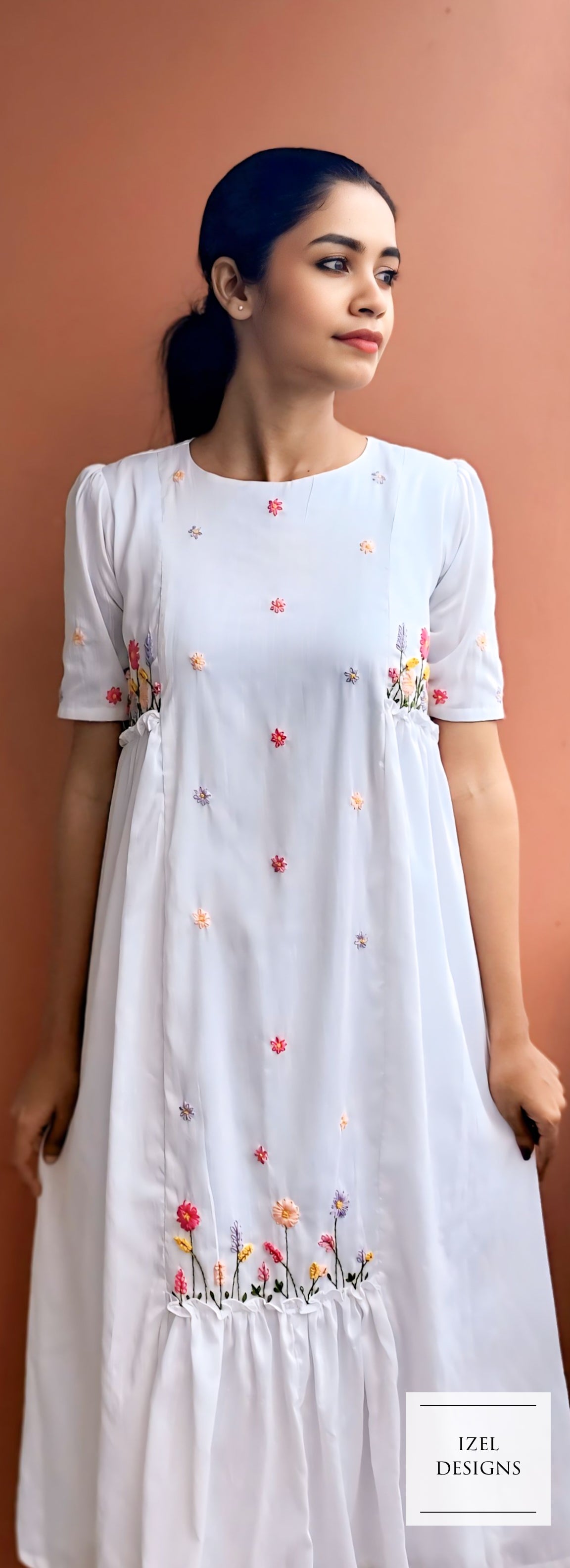 Hand embroidery maxi dress