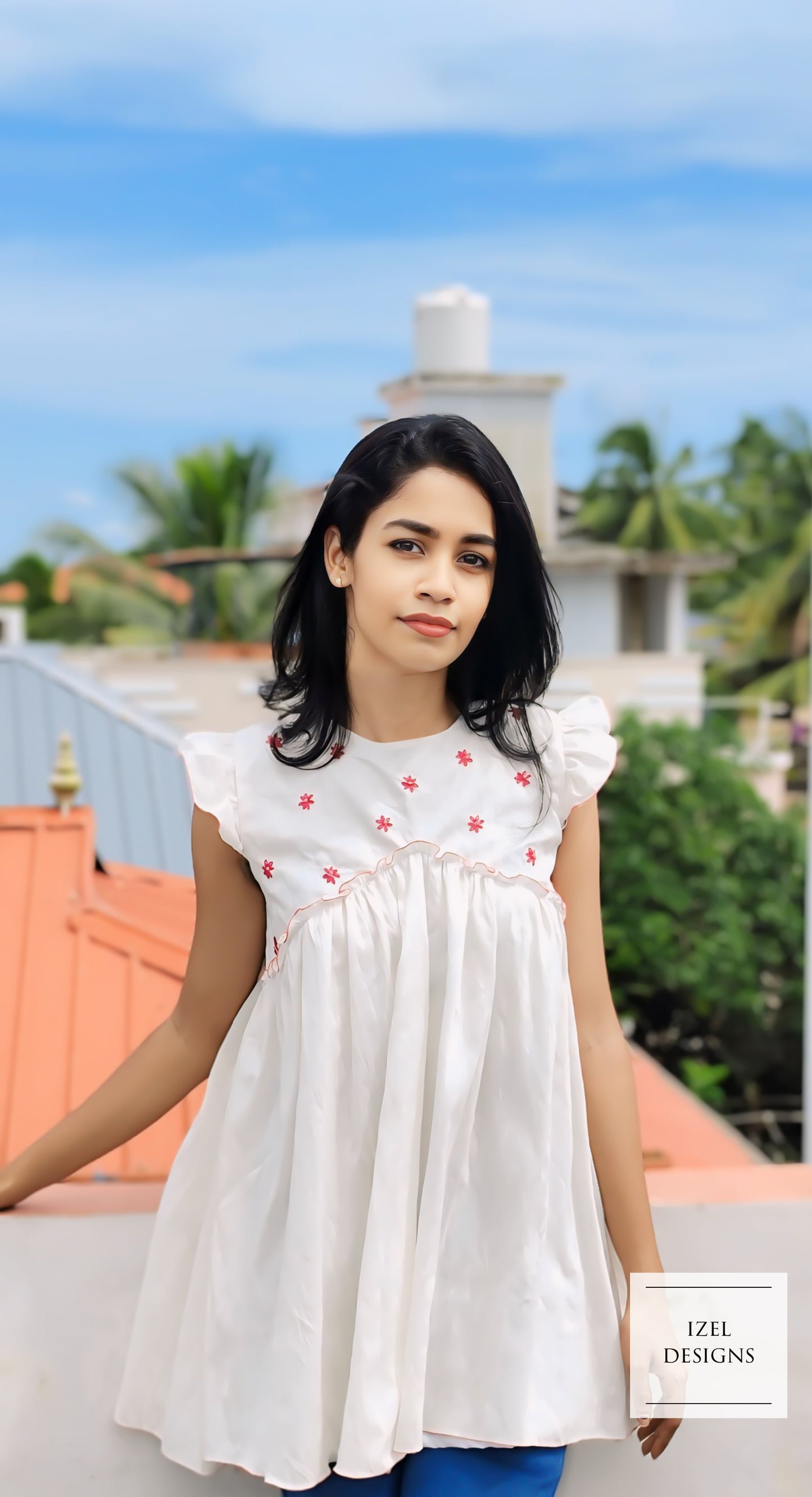 Hand embroidery aliya cut crop top